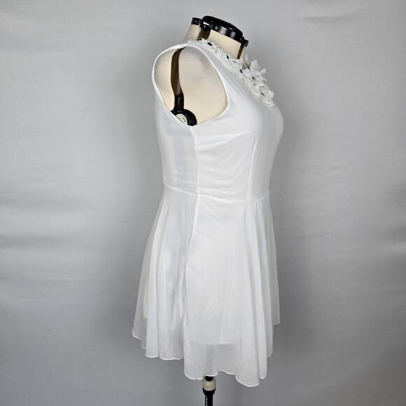 Club L Dress Women's 20 Cream - White Mini Sleeveless Sheer Lined Flowers Ruffle - Picture 15 of 16
